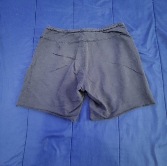 Calvin Klein drawstring sweat shorts - Picture 2 of 3